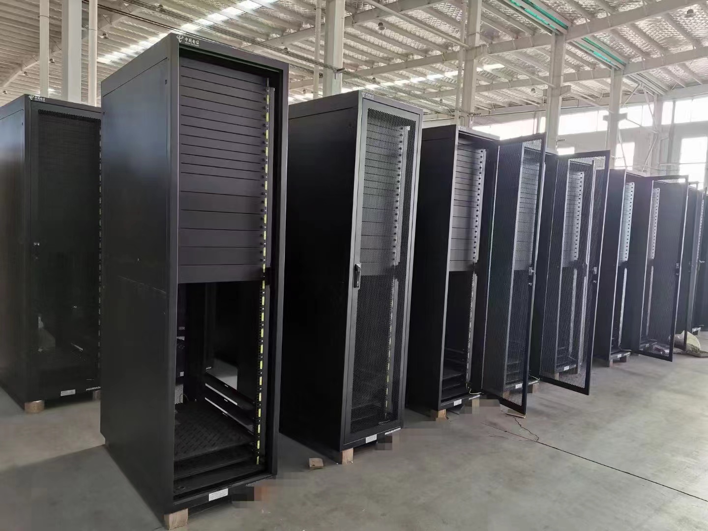 西安市钣金加工定制机箱定制 - 方案
